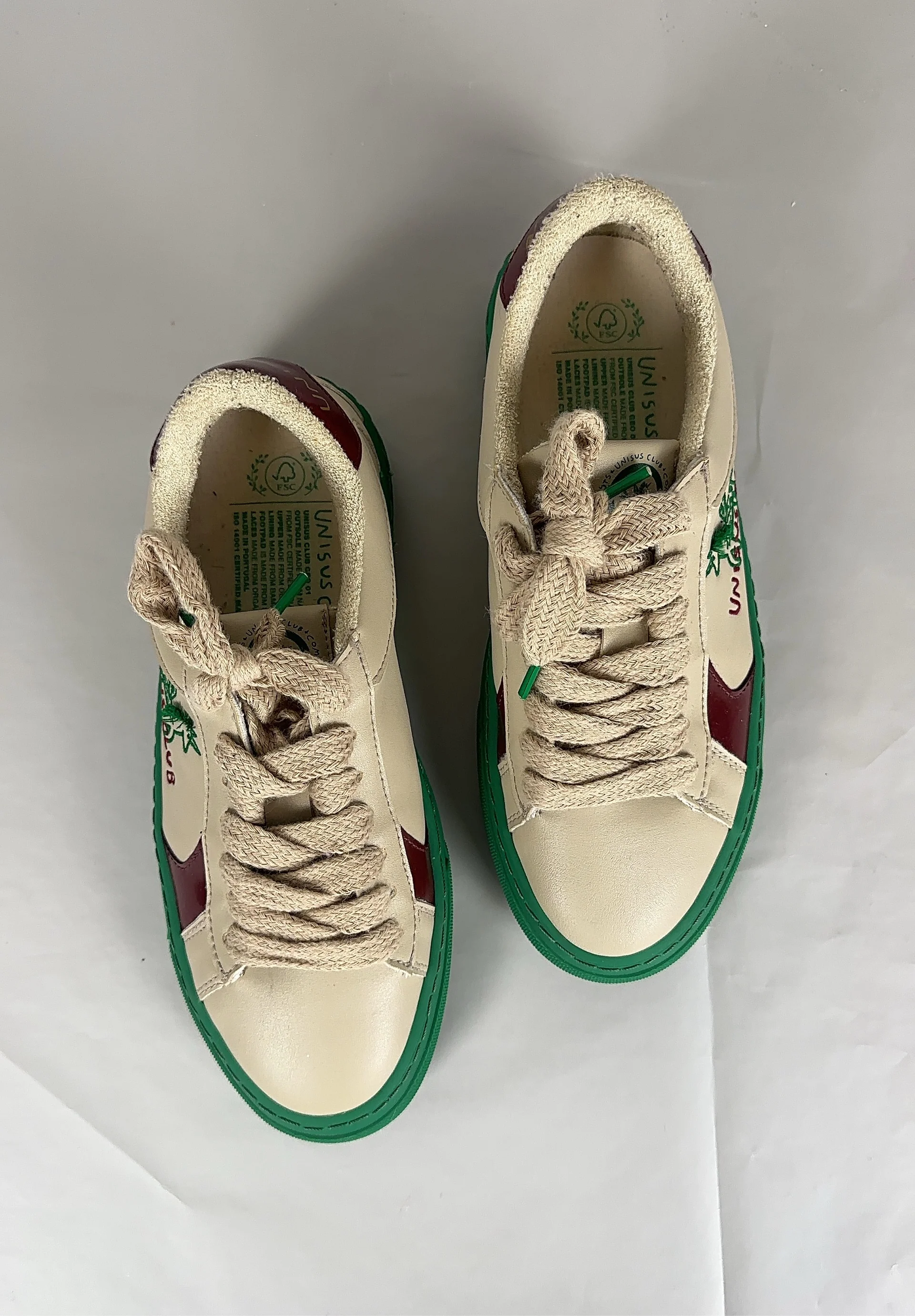 Unisus Club-sneakers NWOT - Image 2