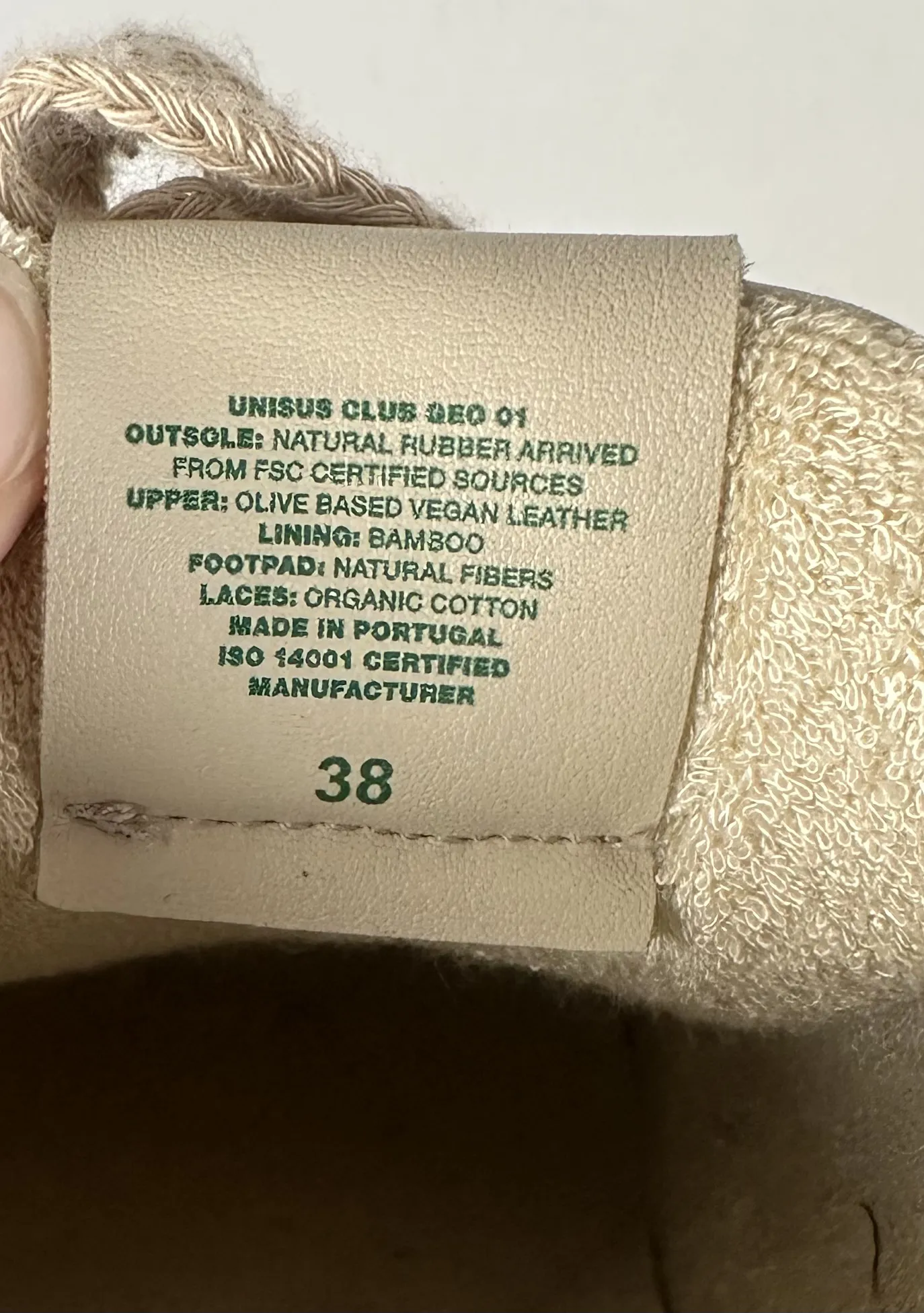Unisus Club-sneakers NWOT - Image 3