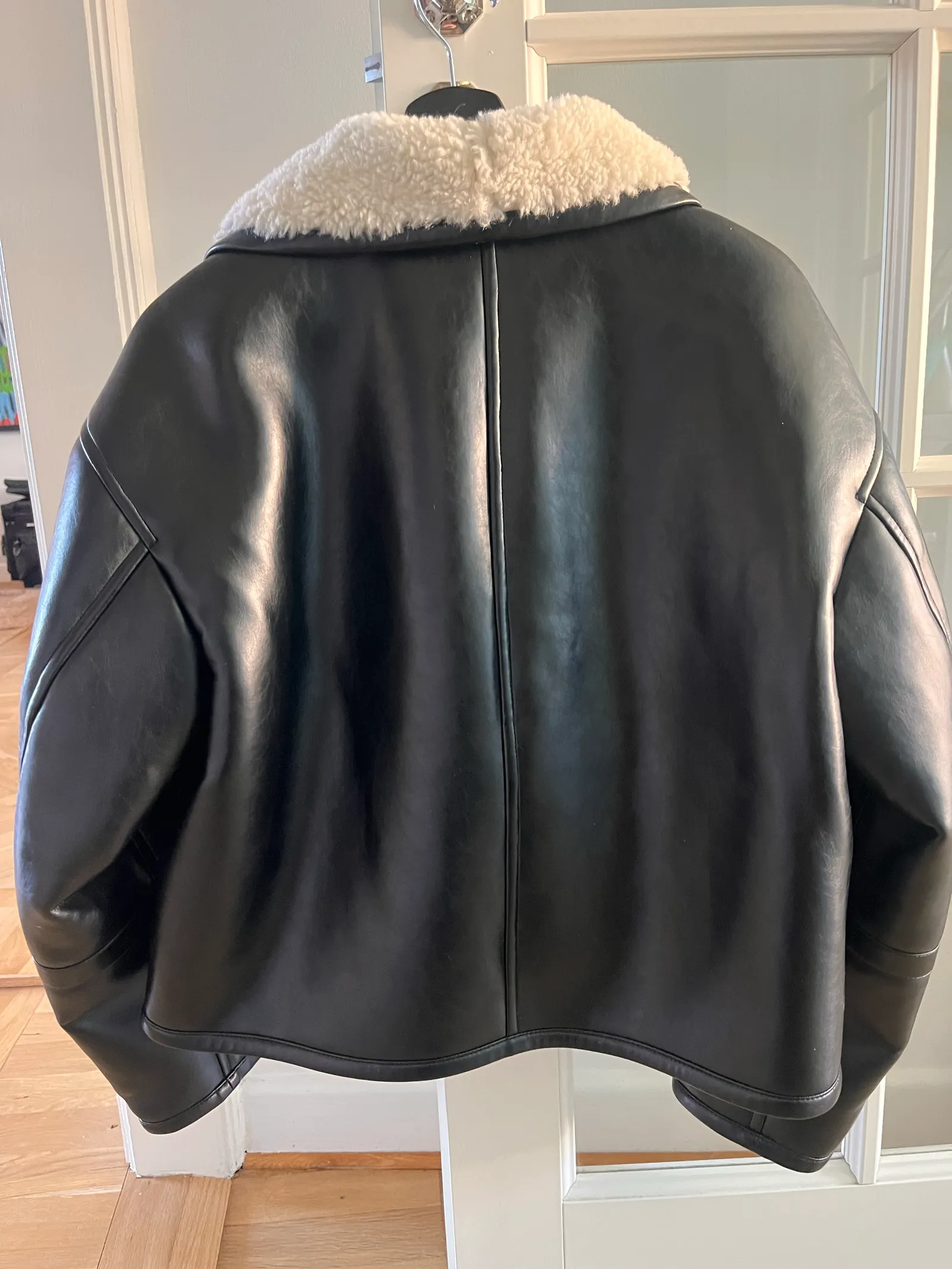 Stand Studio Leonora Shearling-jacka NWOT - Image 4