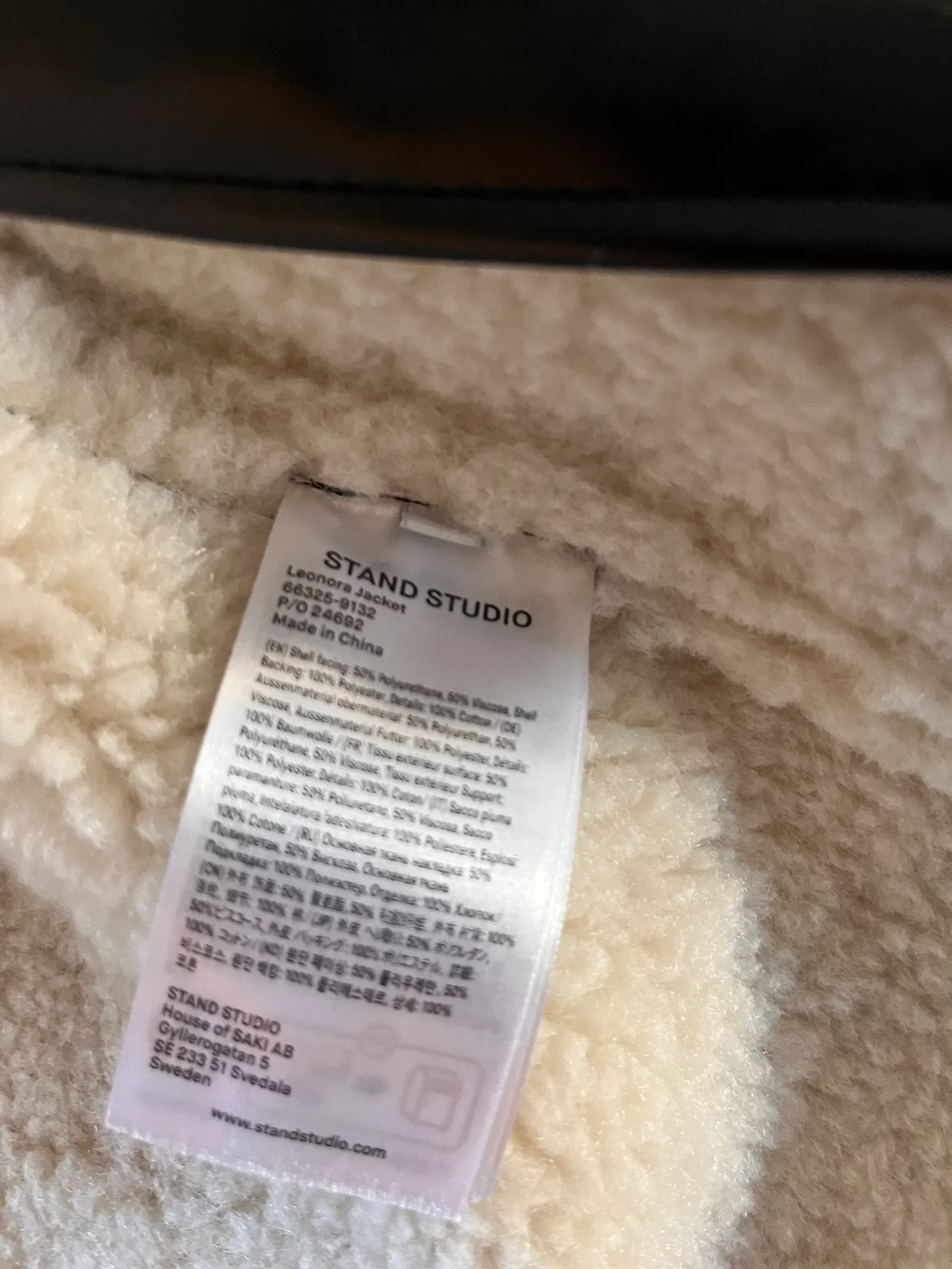 Stand Studio Leonora Shearling-jacka NWOT - Image 6