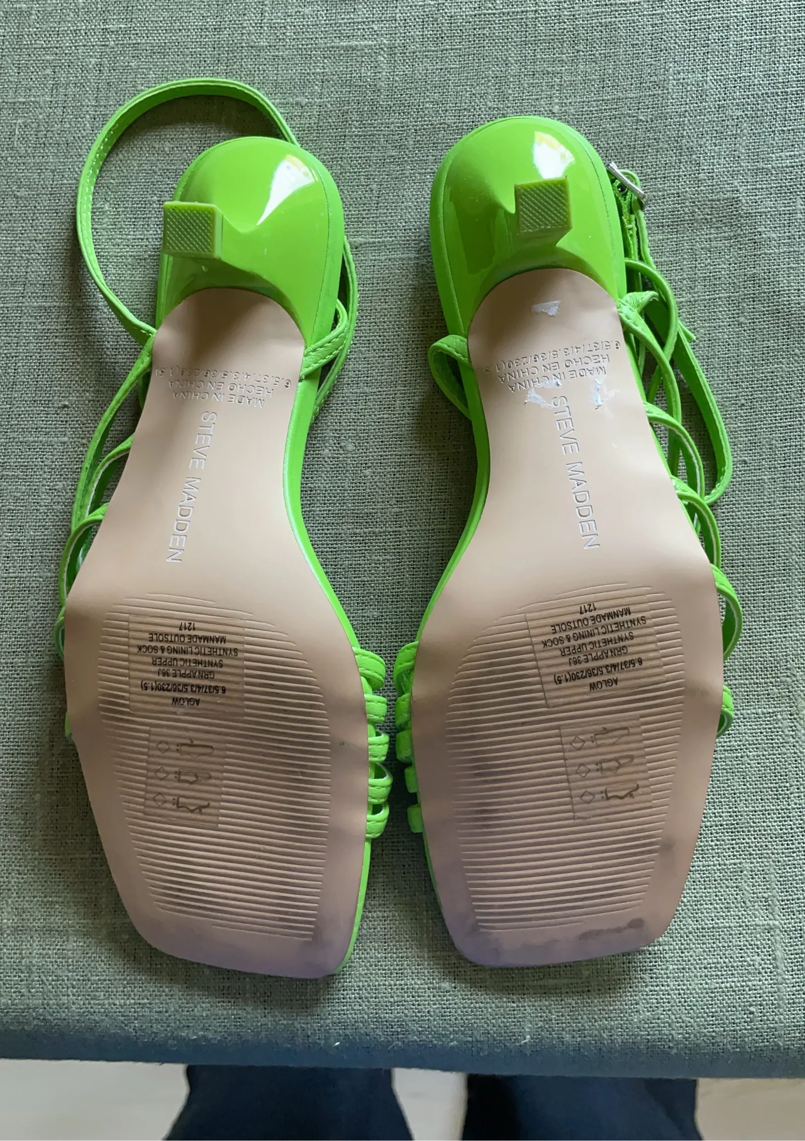 Steve Madden-klackar - Image 4
