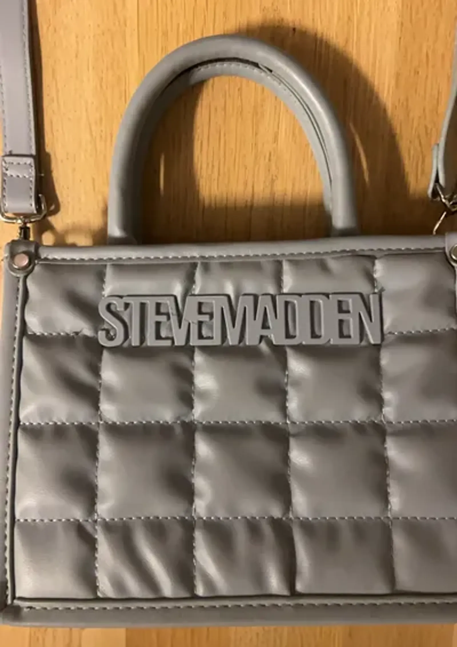 Steve Madden-skinnaxelremsväska - Image 2