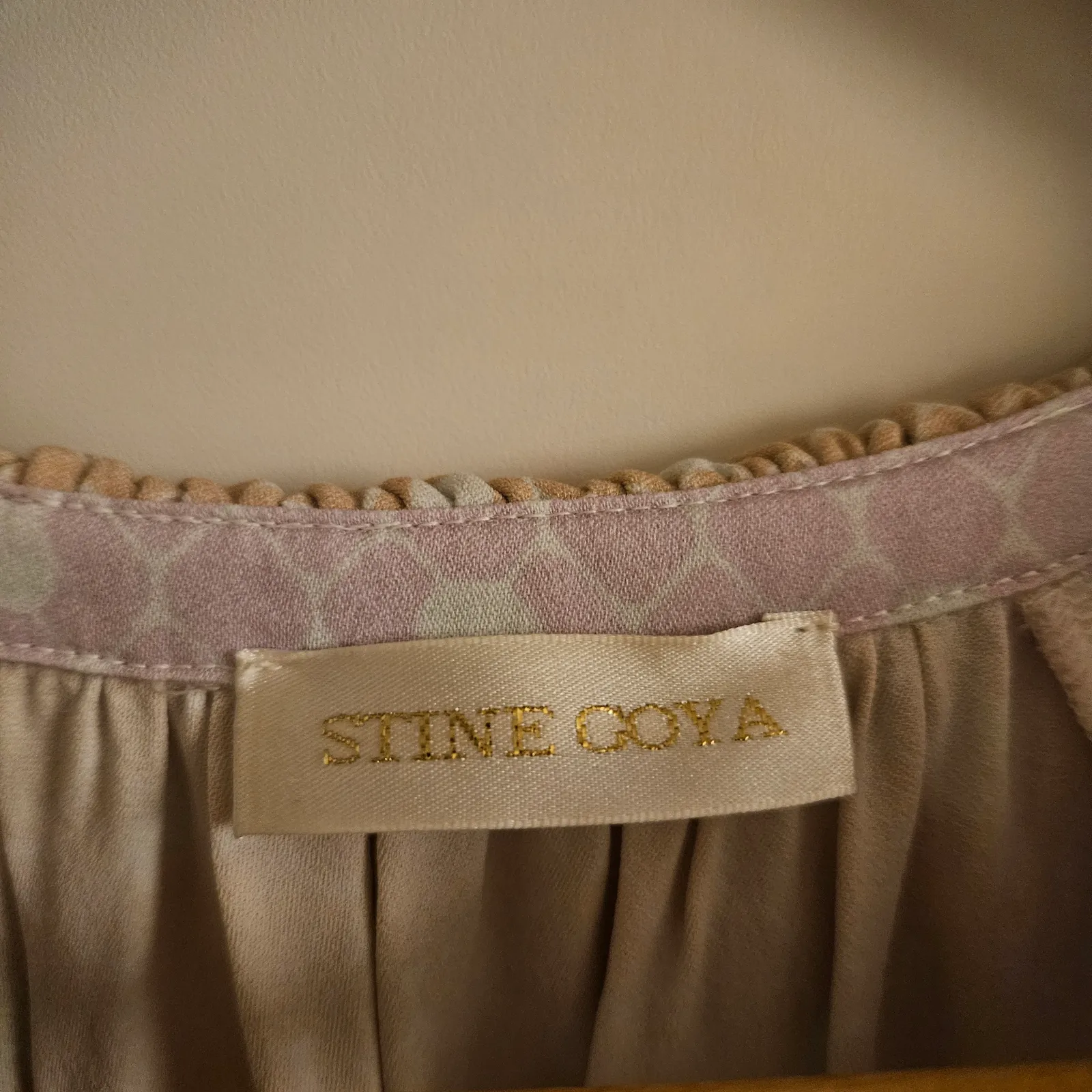 Stine Goya Vini-klänning - Image 3