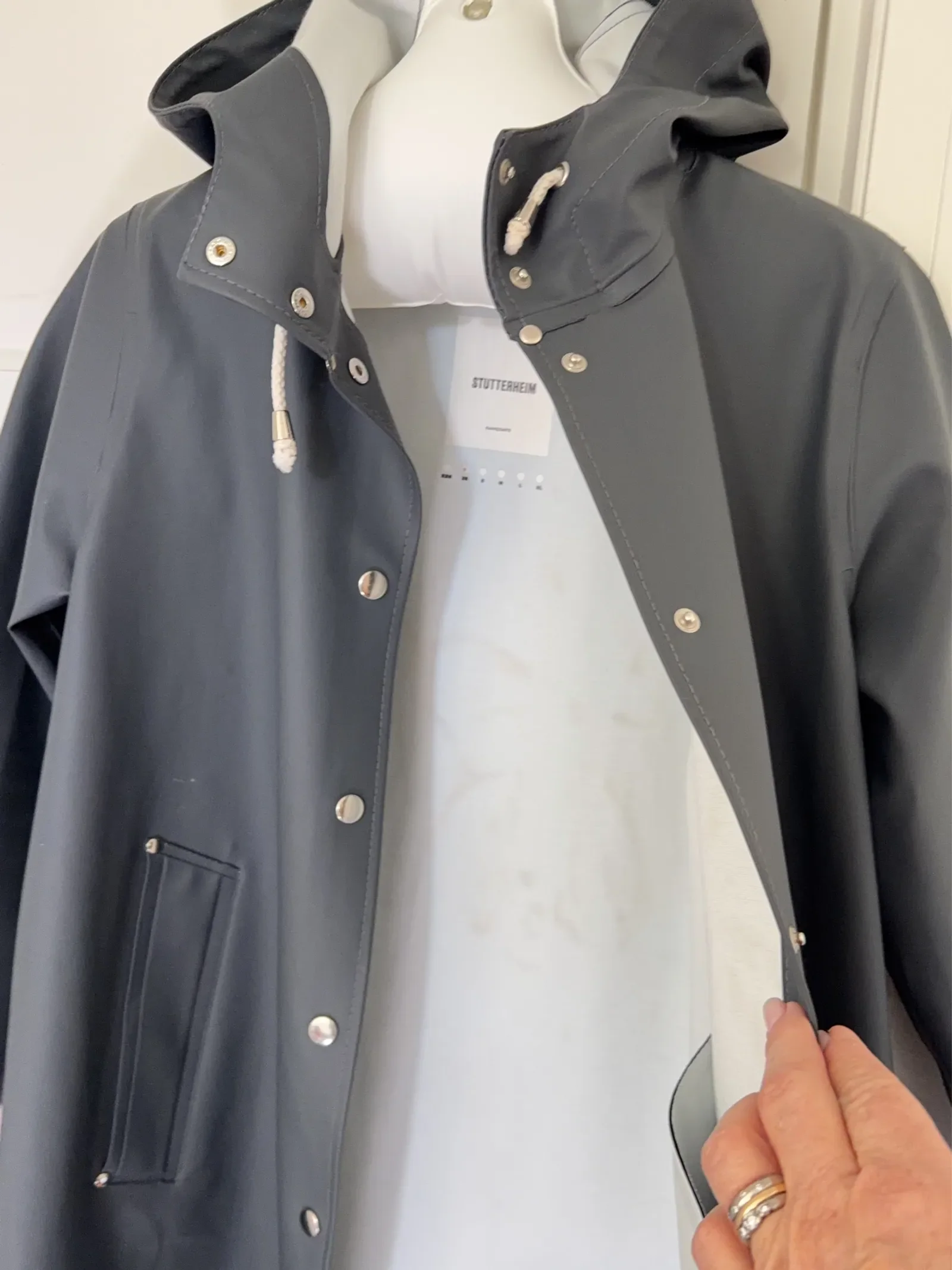 Stutterheim Stockholm-regnjacka - Image 6