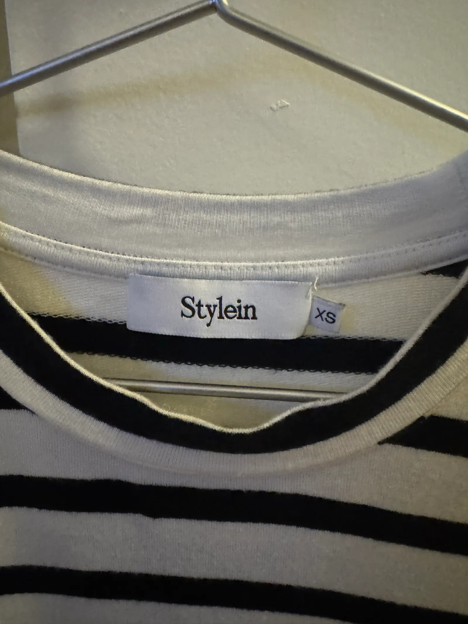 Stylein Canvey-tröja NWOT - Image 2