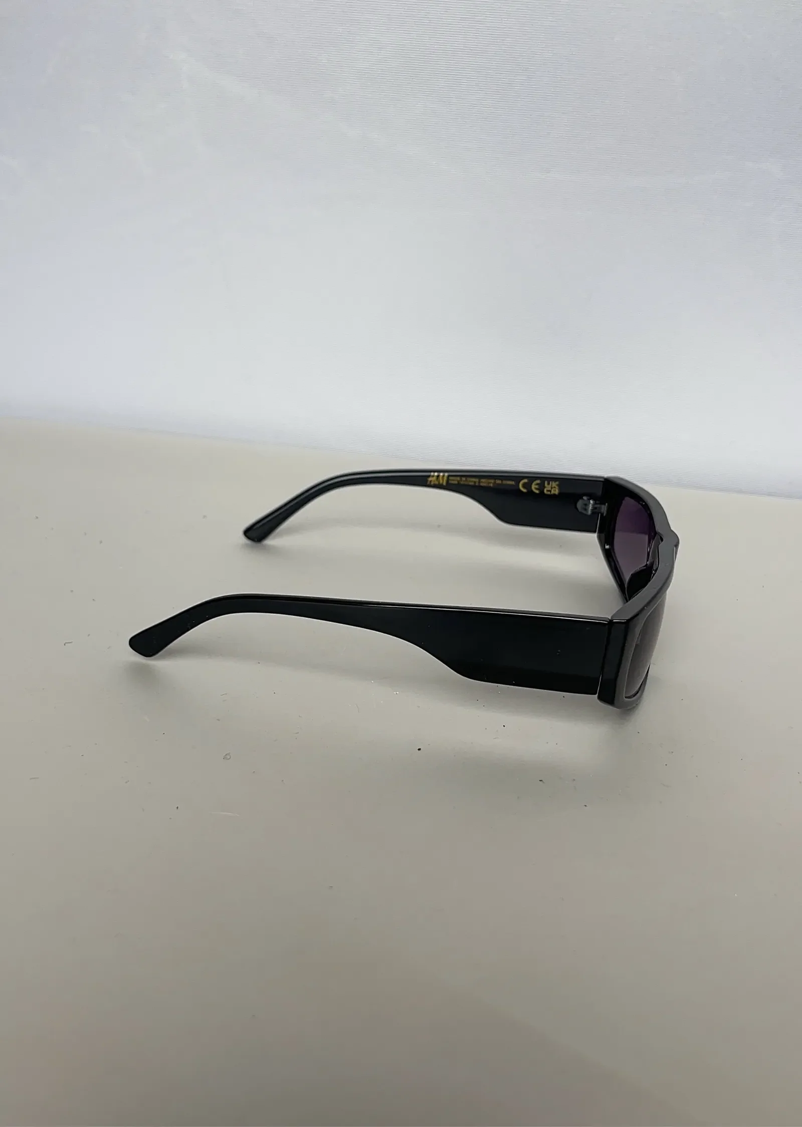 H&M-solglasögon NWOT - Image 3