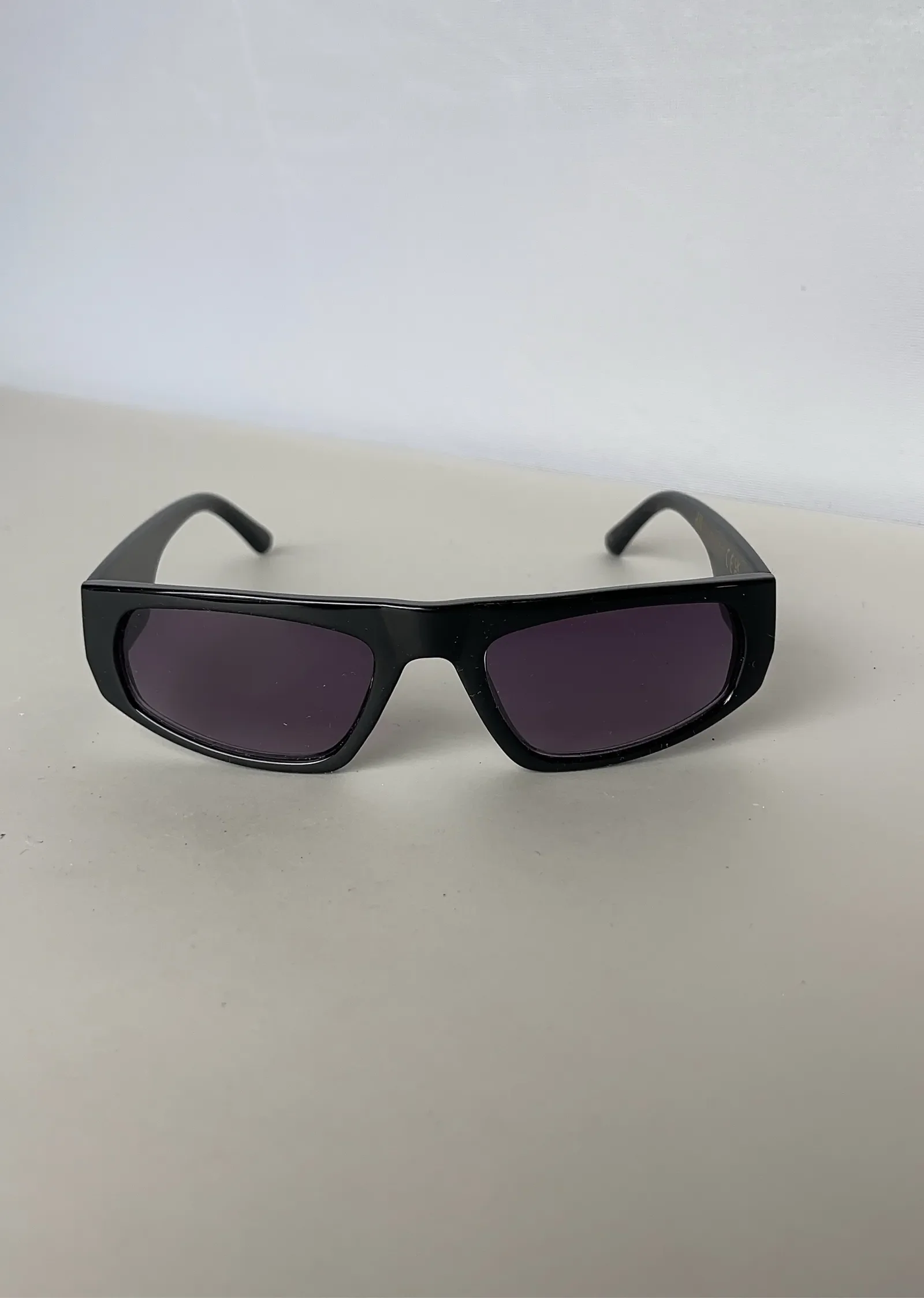 H&M-solglasögon NWOT - Image 4