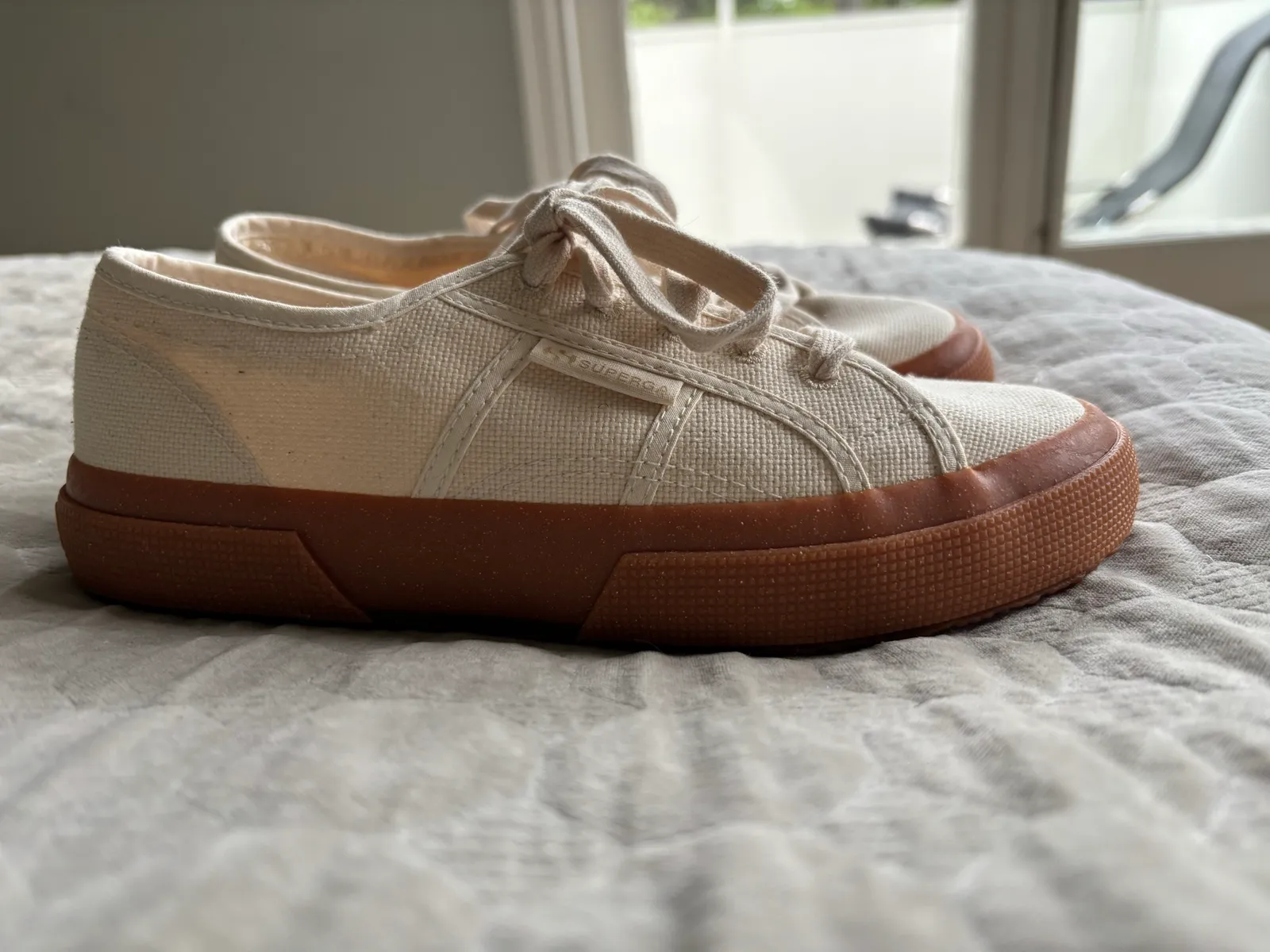 Superga-sneakers NWOT - Image 2