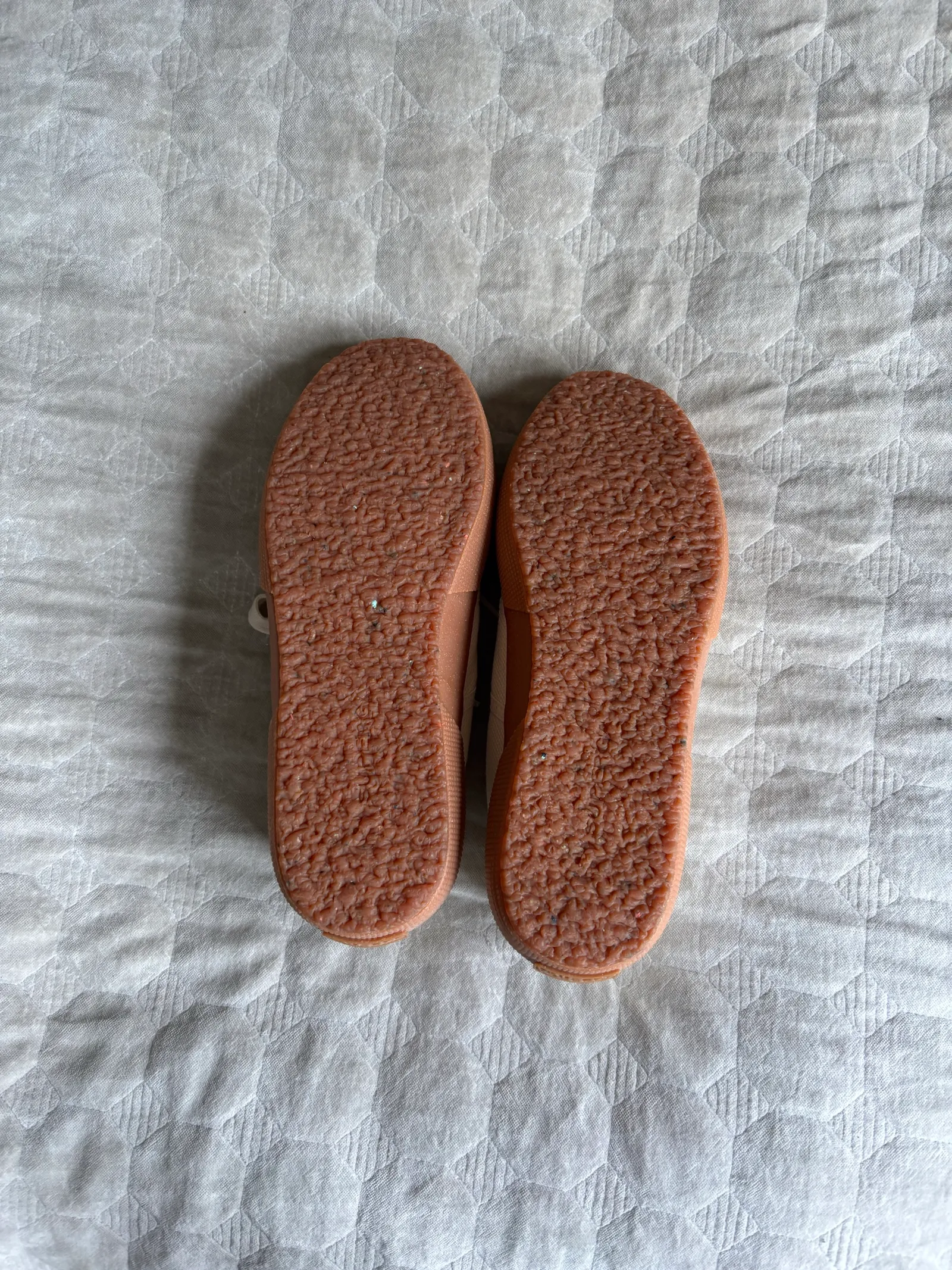 Superga-sneakers NWOT - Image 4