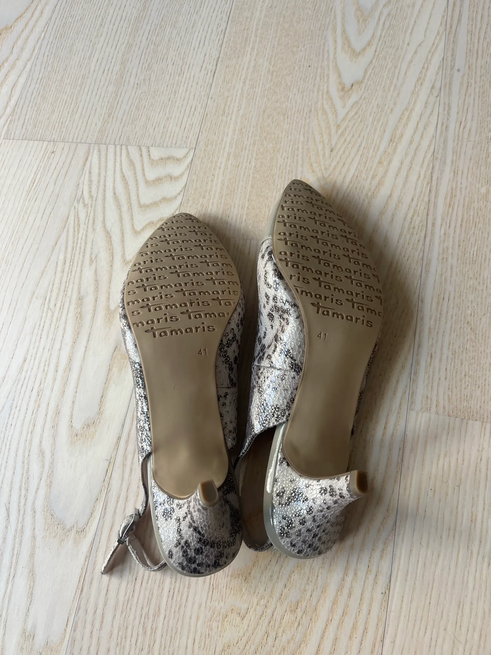 Tamaris-skinnklackar NWOT - Image 4