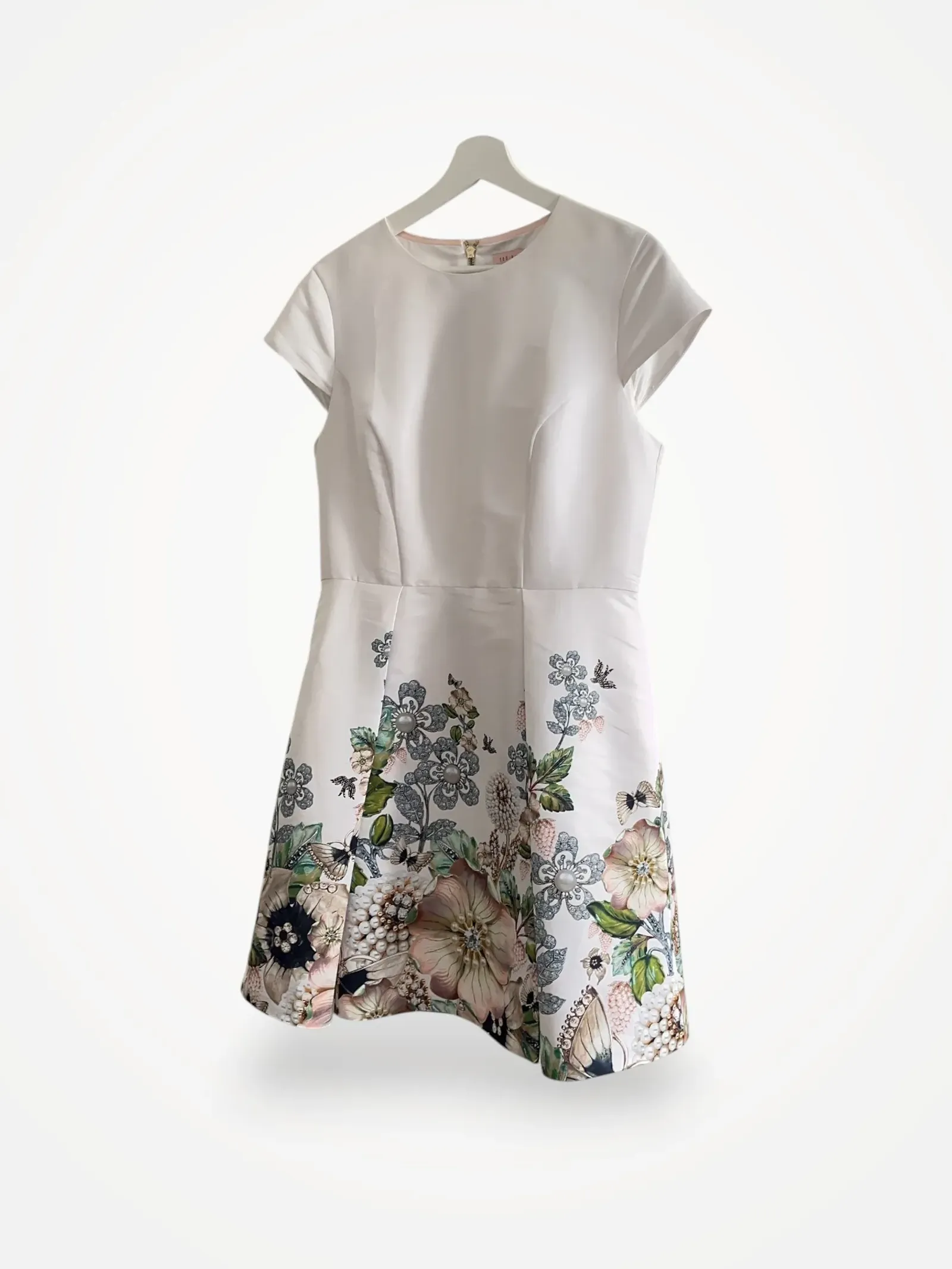 Ted Baker-klänning