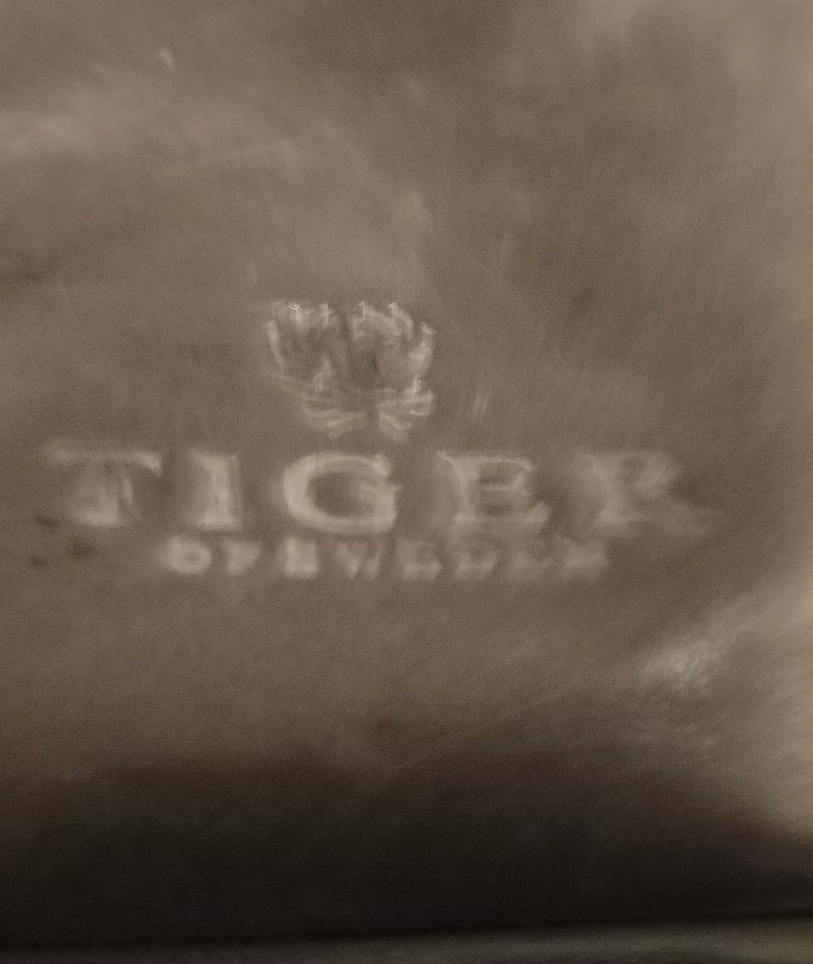 Tiger of Sweden Axelrem-skinnaxelremsväska - Image 2