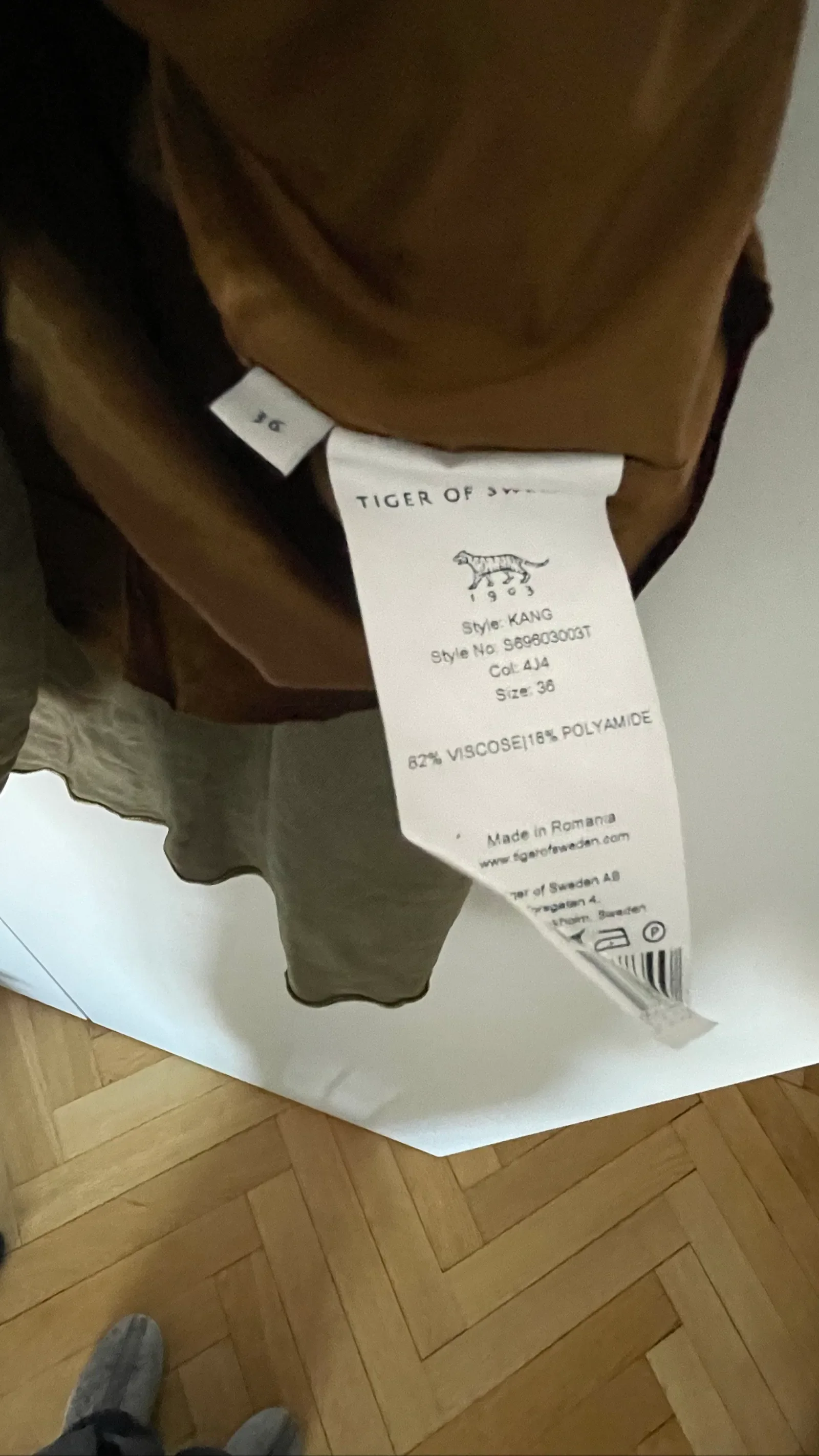 Tiger of Sweden Kang-kjol NWOT - Image 3