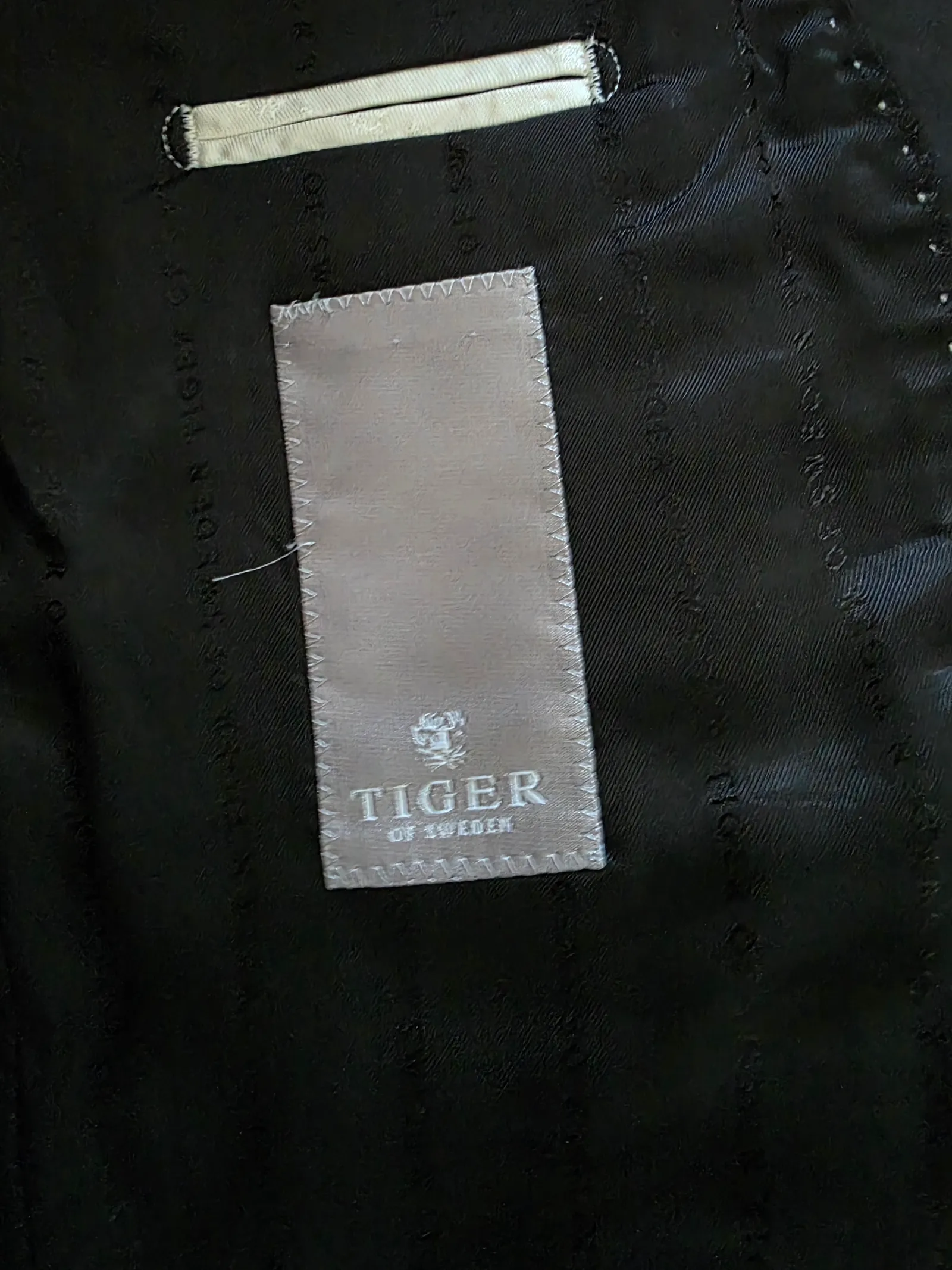 Tiger of Sweden-set - Image 3