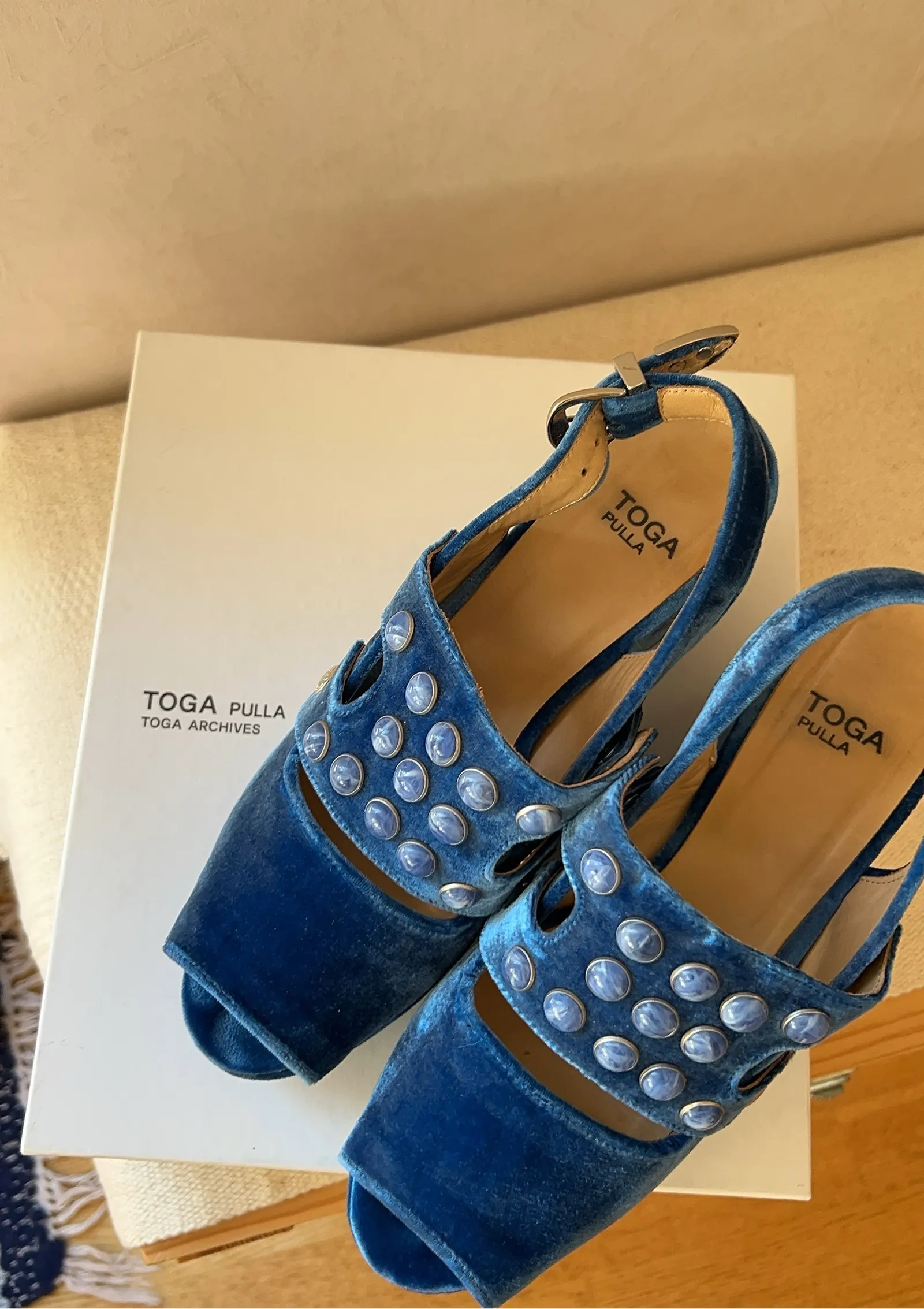 Toga Pulla-sandaler - Image 2