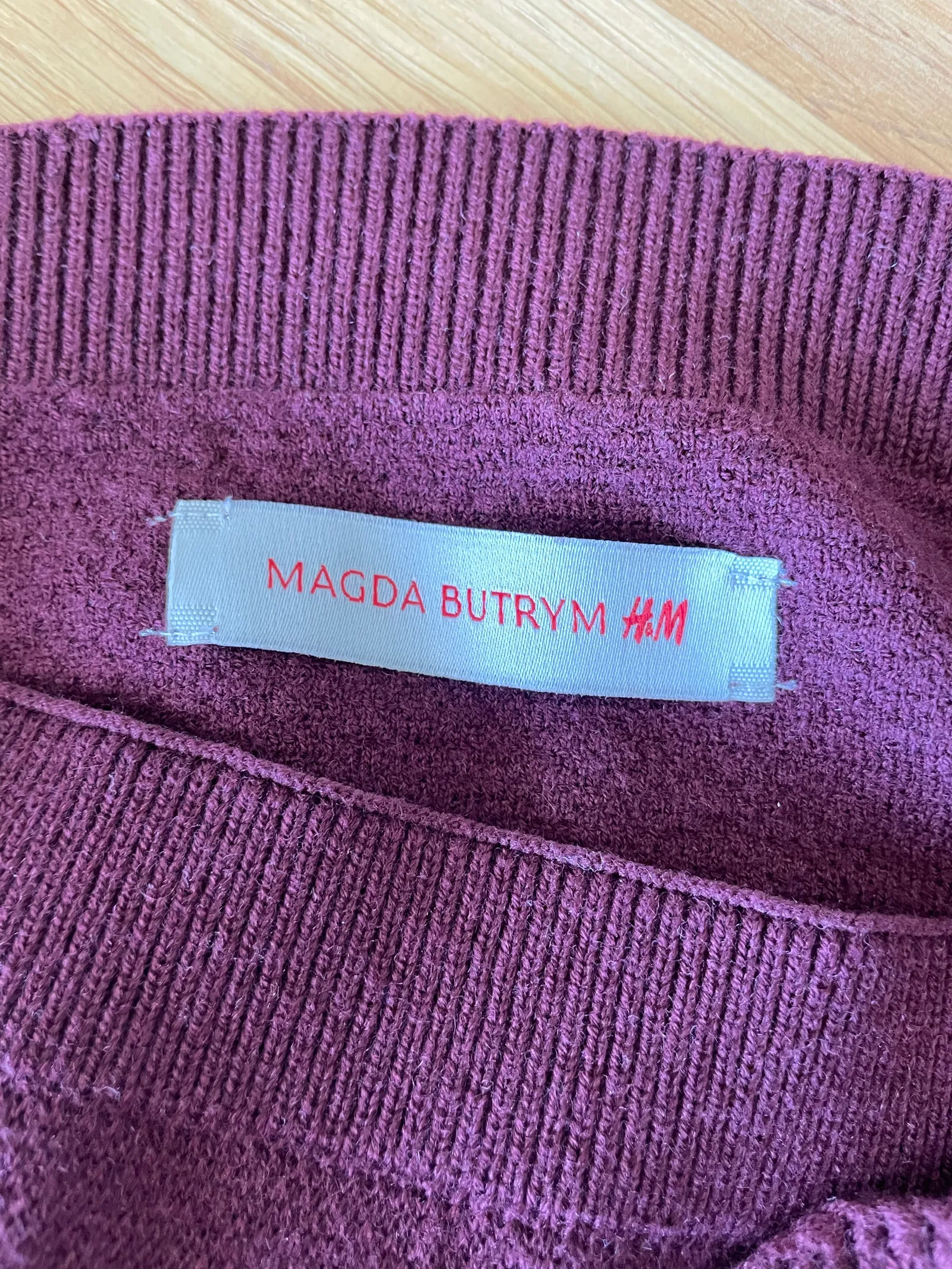 Magda Butrym H&M-ulltopp NWOT - Image 2