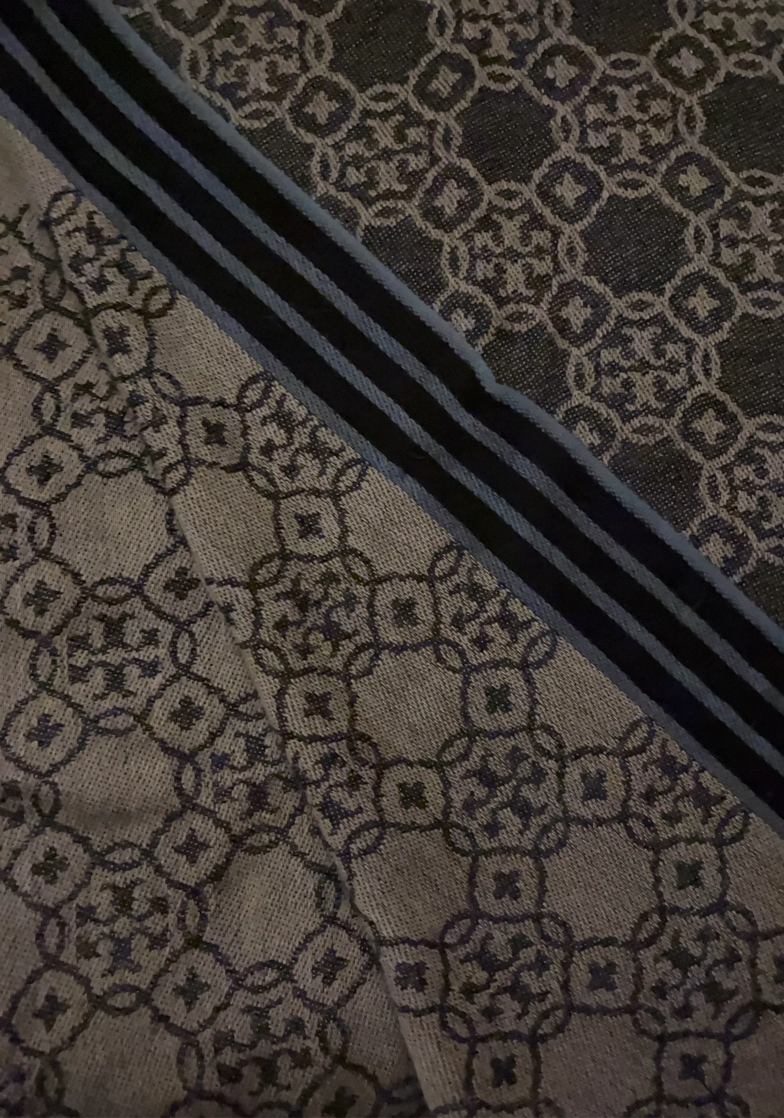 Tory Burch-sidensjal - Image 3