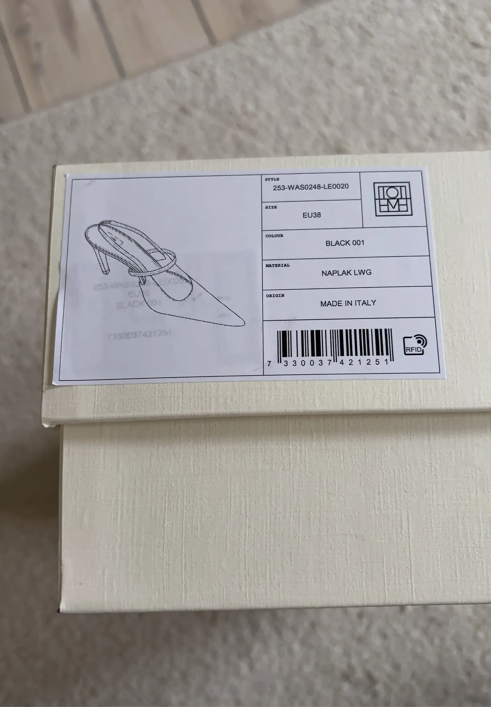 Toteme Naplack Stilettos Slingbacks Svarta-skinnklackar NWT - Image 5