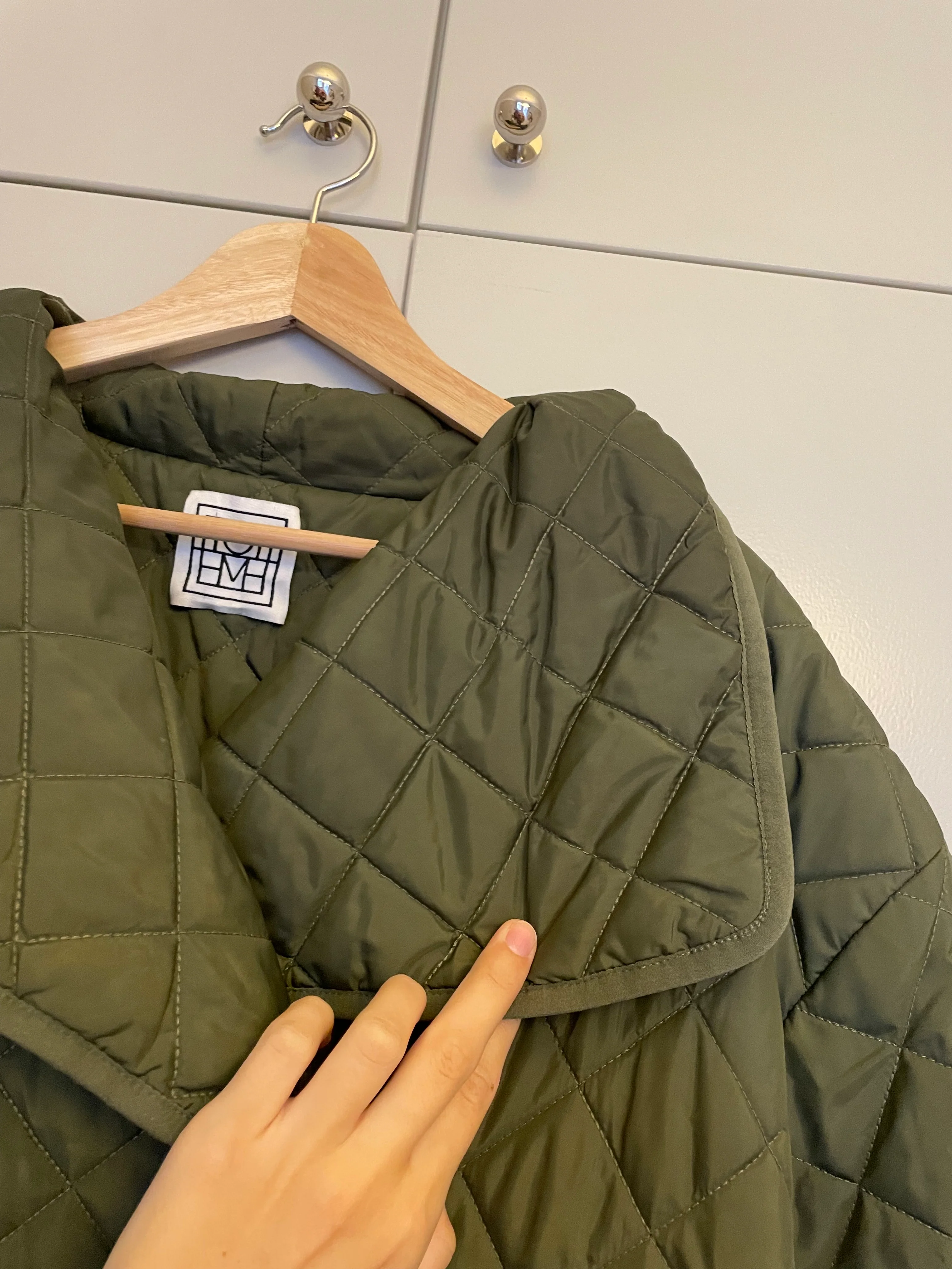 Toteme Signature Quilted-kappa - Image 5