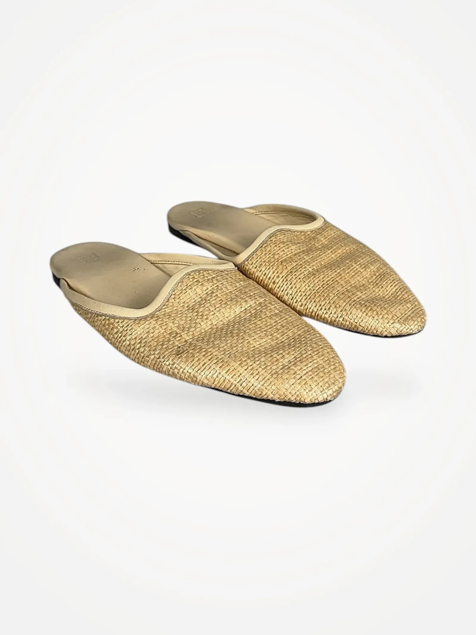Toteme Taupe Raffia Slipper-sandaler - Image 2