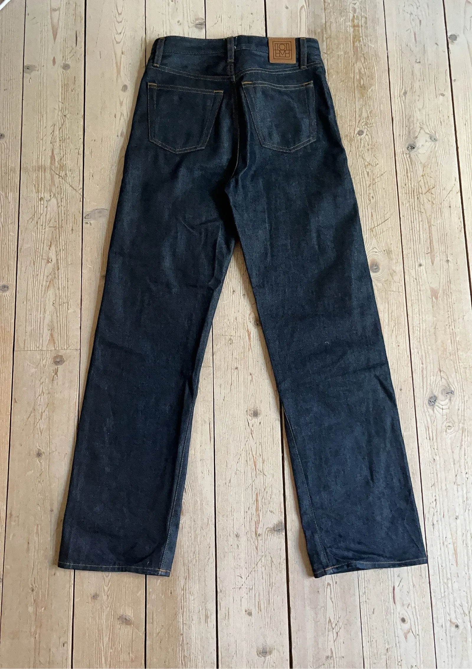 Toteme Twisted Seam Full Length Raw Blue-jeans - Image 4
