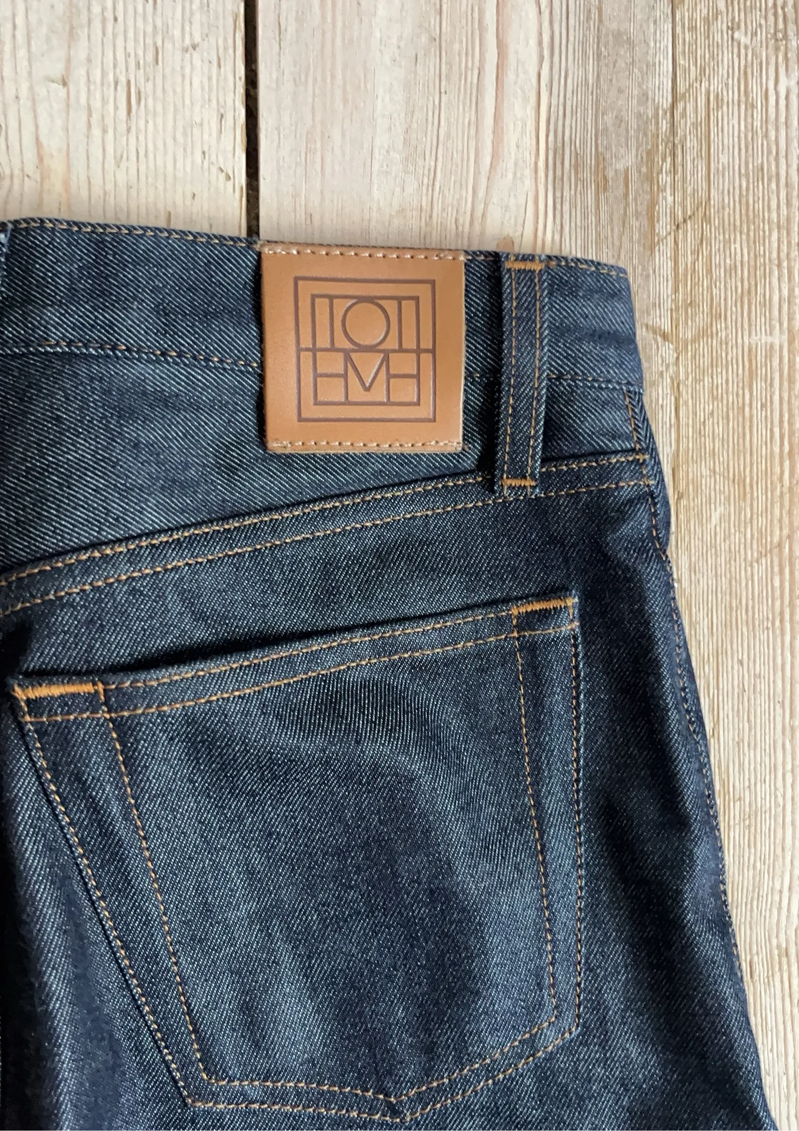 Toteme Twisted Seam Full Length Raw Blue-jeans - Image 5