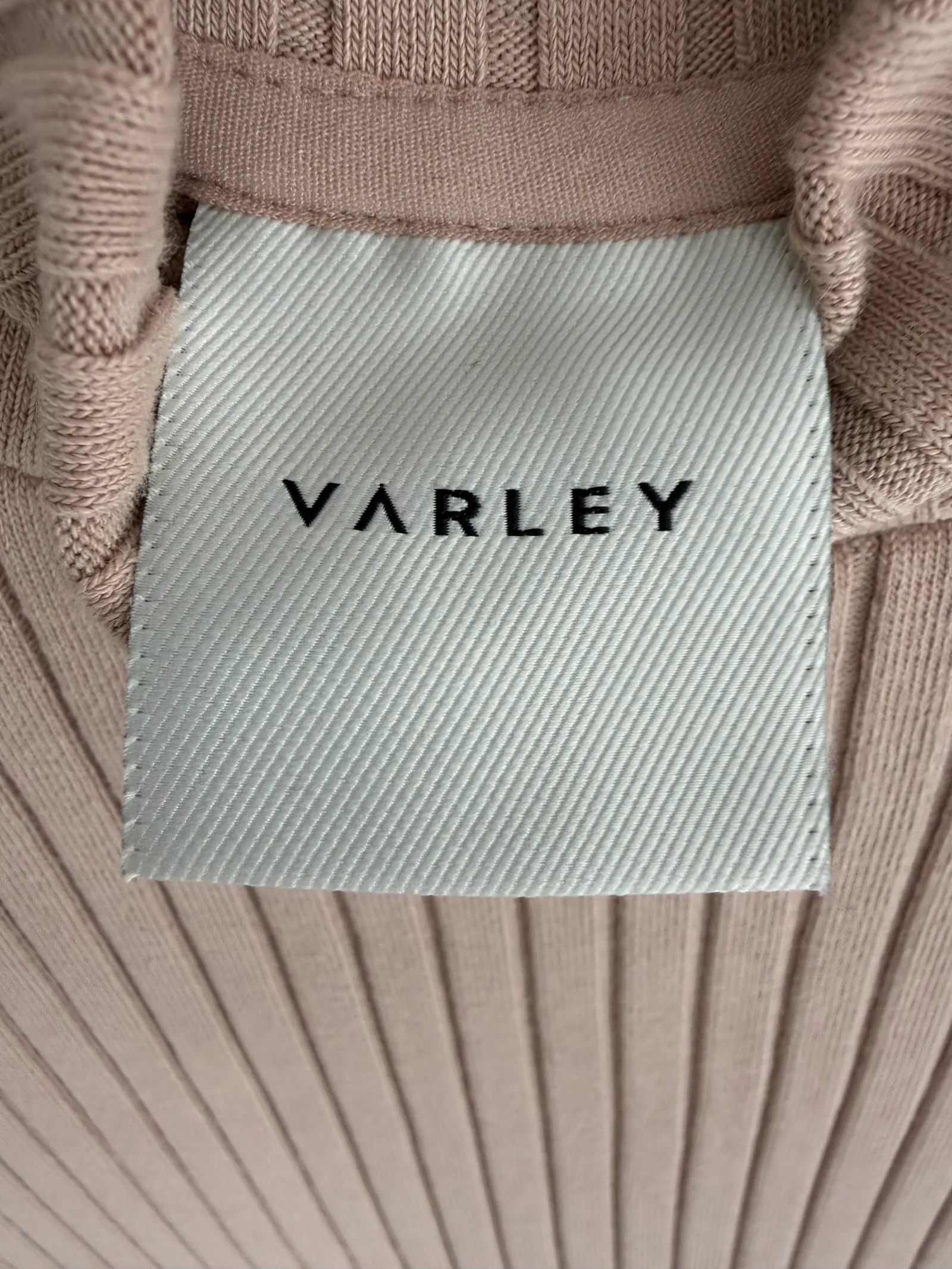 Varley-topp NWOT - Image 2