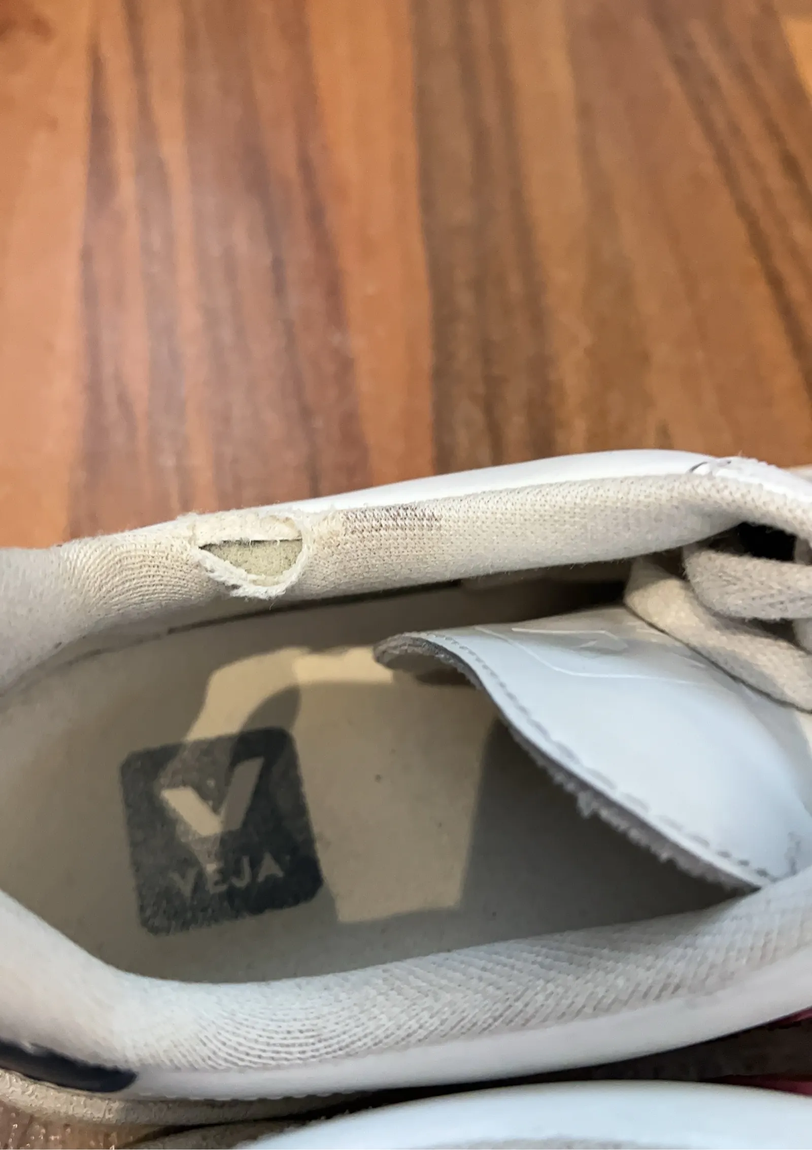 Veja-skinnsneakers - Image 8