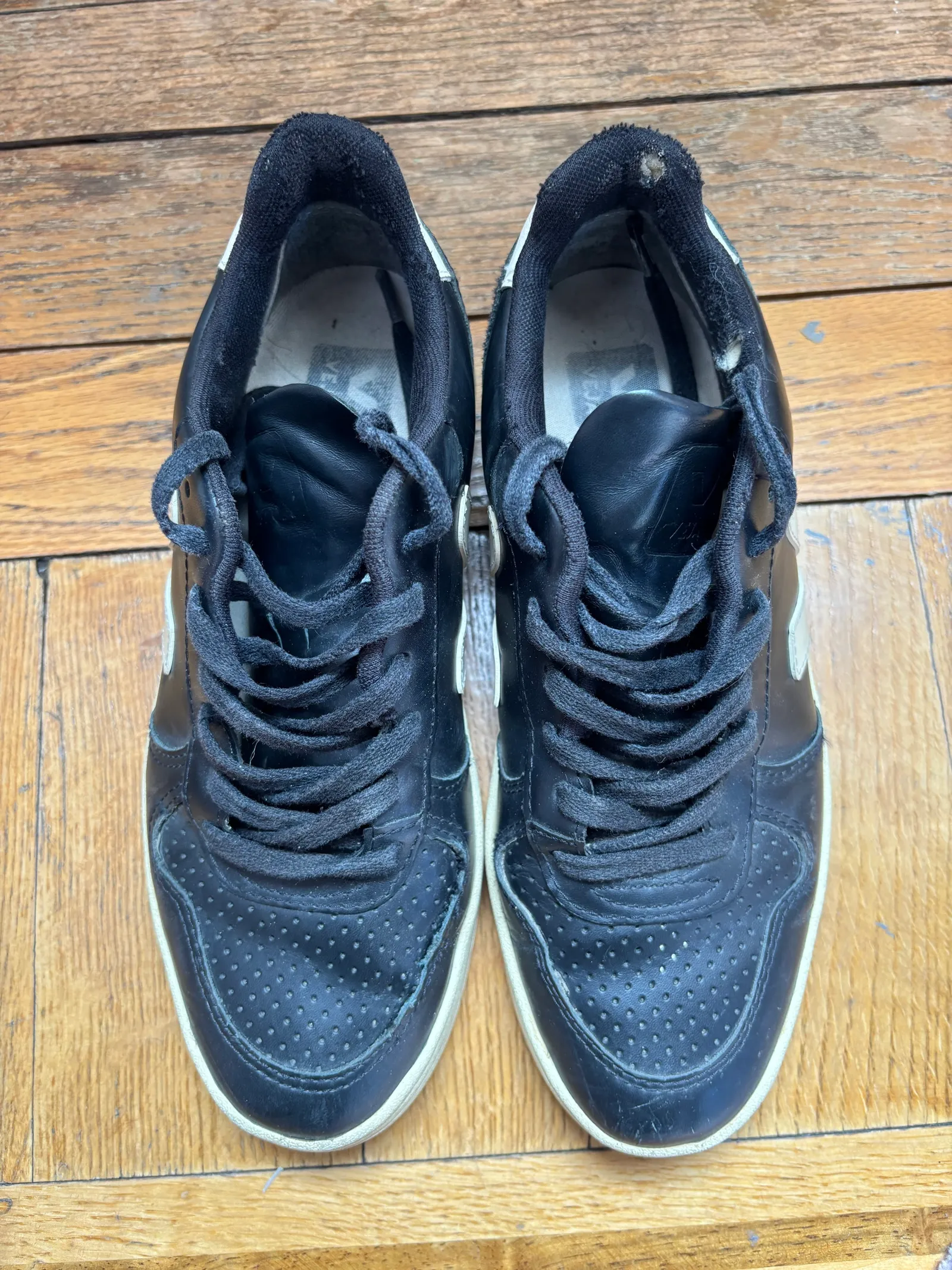 Veja-skinnsneakers - Image 2