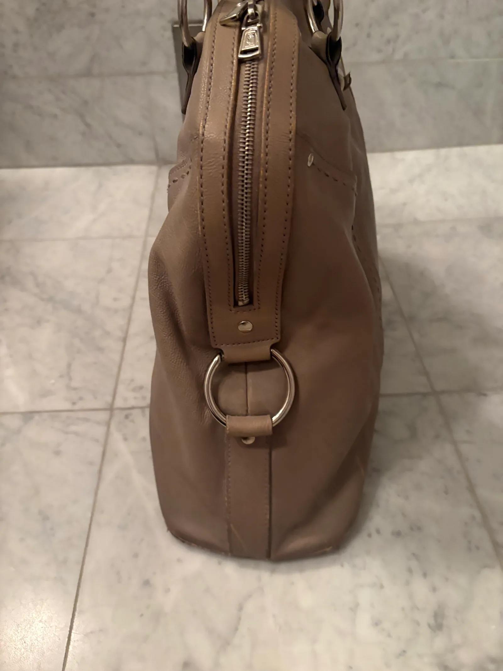 Yves Saint Laurent-skinnväska - Image 4