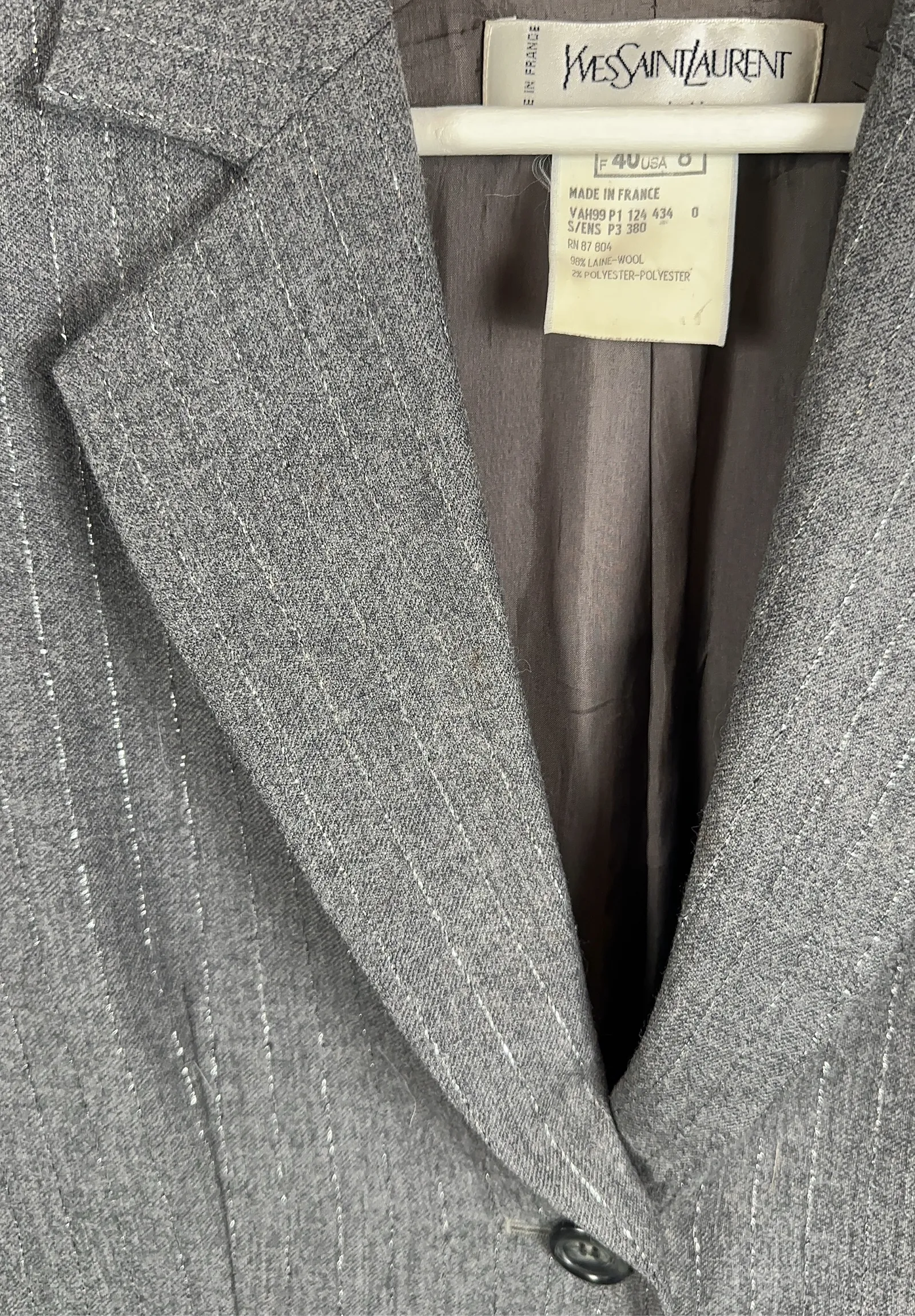 Yves Saint Laurent-ullkostym - Image 10
